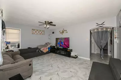 3342 S 26th St, Milwaukee, WI 53215 - Photo 8