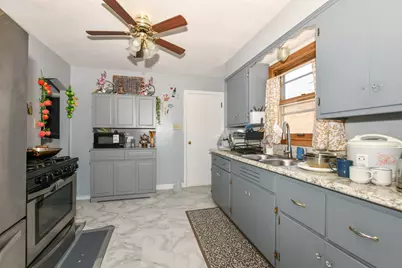 3342 S 26th St, Milwaukee, WI 53215 - Photo 12