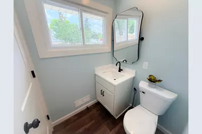 6611 S 19th St, Milwaukee, WI 53221 - Photo 18