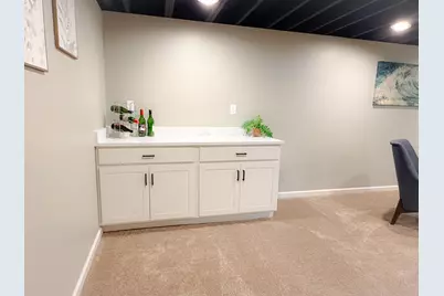 6611 S 19th St, Milwaukee, WI 53221 - Photo 28
