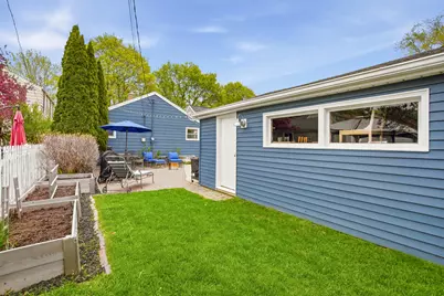 2011 N 85th St, Wauwatosa, WI 53226 - Photo 20