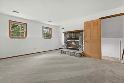 3731 E Puetz Rd, Oak Creek, WI 53154 - Photo 28