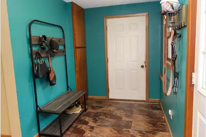 13718  Burtness Dr, Wilmington, MN 55921 - Photo 8