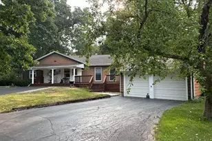 2201 67th Dr, Racine, WI 53182 - Photo 2
