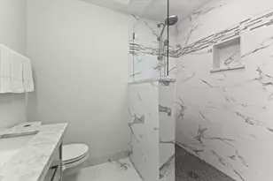 5300 Clover Ln, Racine, WI 53406 - Photo 30