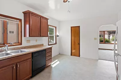 2014  13th St, Two Rivers, WI 54241 - Photo 26