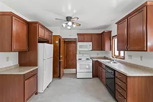 2014 13th St, Two Rivers, WI 54241 - Photo 28