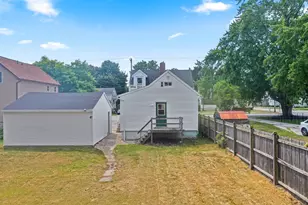 2014 13th St, Two Rivers, WI 54241 - Photo 16