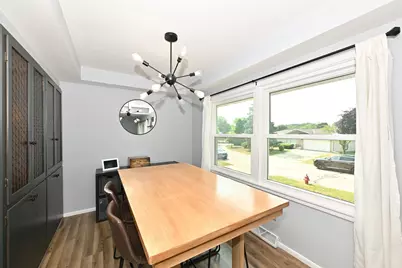 5989  Sugarbush Ln, Greendale, WI 53129 - Photo 6