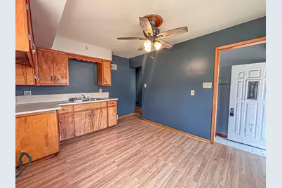 1107 E Moreland Blvd, Waukesha, WI 53186 - Photo 6