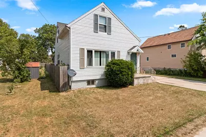 2014  13th St, Two Rivers, WI 54241 - Photo 2