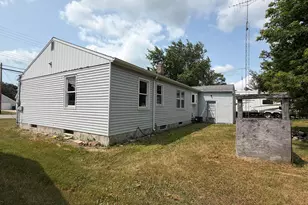 2010 12th St, Two Rivers, WI 54241 - Photo 6