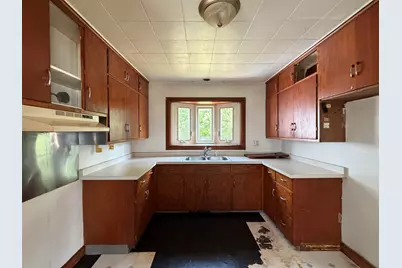 2010  12th St, Two Rivers, WI 54241 - Photo 26