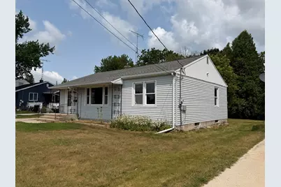 2010  12th St, Two Rivers, WI 54241 - Photo 8