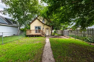 1327 Wood St, La Crosse, WI 54603 - Photo 18