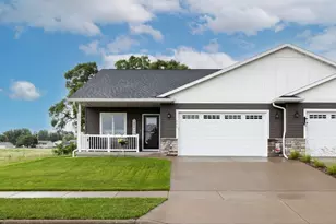 217 Rivers Dr, Holmen, WI 54636 - Photo 1