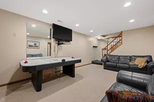 990 S Springdale Rd, Brookfield, WI 53186 - Photo 28