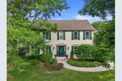 990 S Springdale Rd, Brookfield, WI 53186 - Photo 2