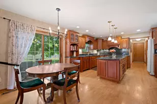 990 S Springdale Rd, Brookfield, WI 53186 - Photo 8