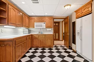 990 S Springdale Rd, Brookfield, WI 53186 - Photo 32