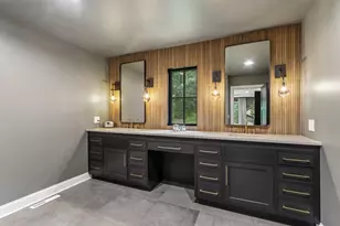 3479 Broken Bow Tr, Delafield, WI 53018 - Photo 14