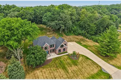 3479  Broken Bow Trl, Delafield, WI 53018 - Photo 56