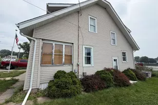 338 E Racine St, Jefferson, WI 53549 - Photo 6