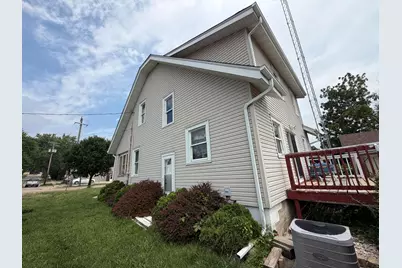 338 E Racine St, Jefferson, WI 53549 - Photo 8