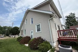 338 E Racine St, Jefferson, WI 53549 - Photo 8