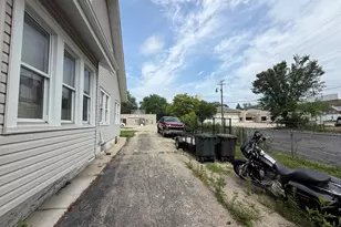 338 E Racine St, Jefferson, WI 53549 - Photo 14