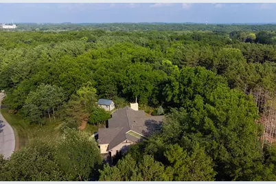 W318N1050  Huckleberry Way, Delafield, WI 53018 - Photo 94