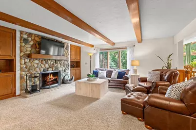 W318N1050  Huckleberry Way, Delafield, WI 53018 - Photo 8