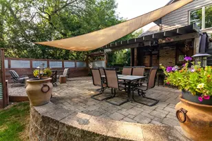 W318N1050 Huckleberry Way, Delafield, WI 53018 - Photo 90