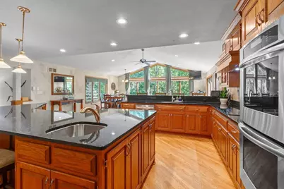 W318N1050  Huckleberry Way, Delafield, WI 53018 - Photo 20
