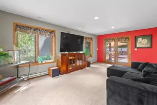 W318N1050 Huckleberry Way, Delafield, WI 53018 - Photo 44