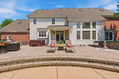 2125  Carriage Hills Dr, Delafield, WI 53018 - Photo 102