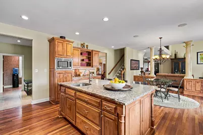 2125  Carriage Hills Dr, Delafield, WI 53018 - Photo 28