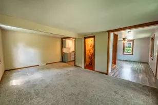 225 W Main St, Newburg, WI 53090 - Photo 8