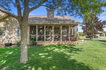 W155N6631  Blue Heron Dr, Menomonee Falls, WI 53051 - Photo 6
