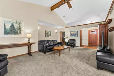 W155N6631  Blue Heron Dr, Menomonee Falls, WI 53051 - Photo 16