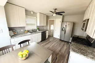 5018 W Medford Ave, Milwaukee, WI 53216 - Photo 4