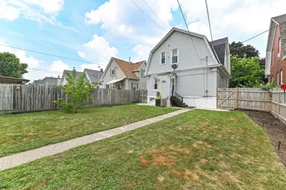 1640  Thurston Ave, Racine, WI 53405 - Photo 42