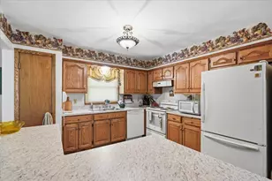 3444 E County Line Rd, Oak Creek, WI 53154 - Photo 8