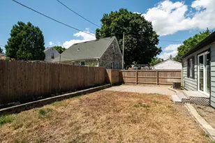 4149 S Whitnall Ave, Milwaukee, WI 53207 - Photo 28