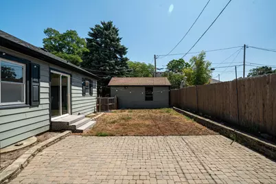 4149 S Whitnall Ave, Milwaukee, WI 53207 - Photo 26