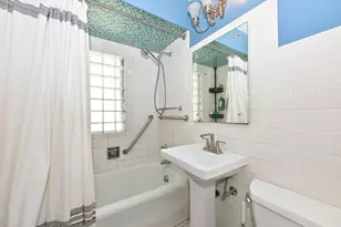 1010 S 58th St, West Allis, WI 53214 - Photo 14