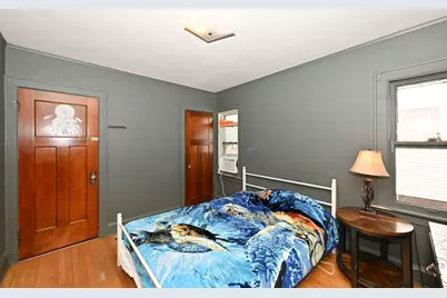 1010 S 58th St, West Allis, WI 53214 - Photo 16
