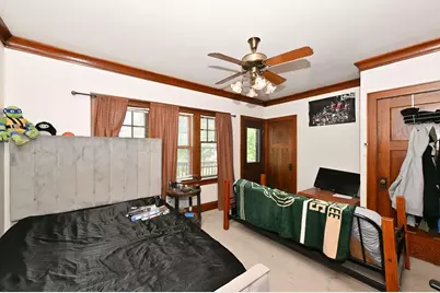 1010 S 58th St, West Allis, WI 53214 - Photo 24