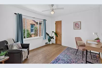 3715 S Lenox St, Milwaukee, WI 53207 - Photo 6