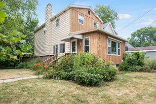 2483 N Newhall Ln, Milwaukee, WI 53211 - Photo 1
